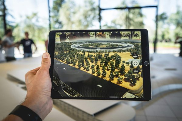 How to leverage virtual and augmented reality for training and safety in real estate construction?