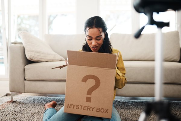 Unlocking surprises: discover mystery box italia today!